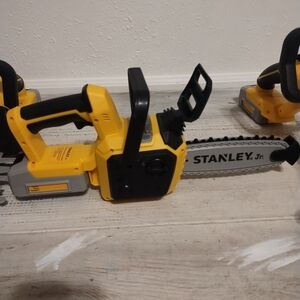 Kids can maintain their pretend gardens with this Stanley-inspired tool set,